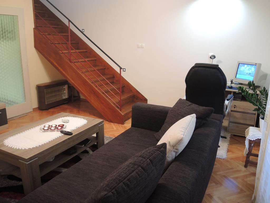 Apartment In Centre For 7 Split Ruang foto