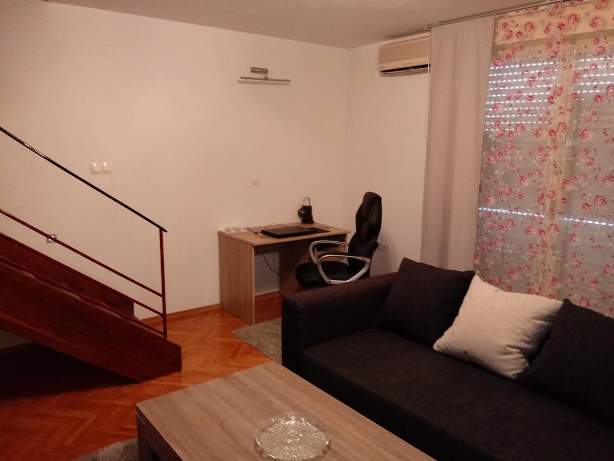 Apartment In Centre For 7 Split Bagian luar foto